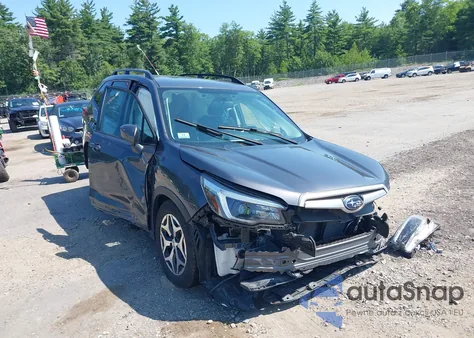 2021 Subaru Forester Premium z USA, uszkodzony, nr VIN JF2SKAFC8MH569875